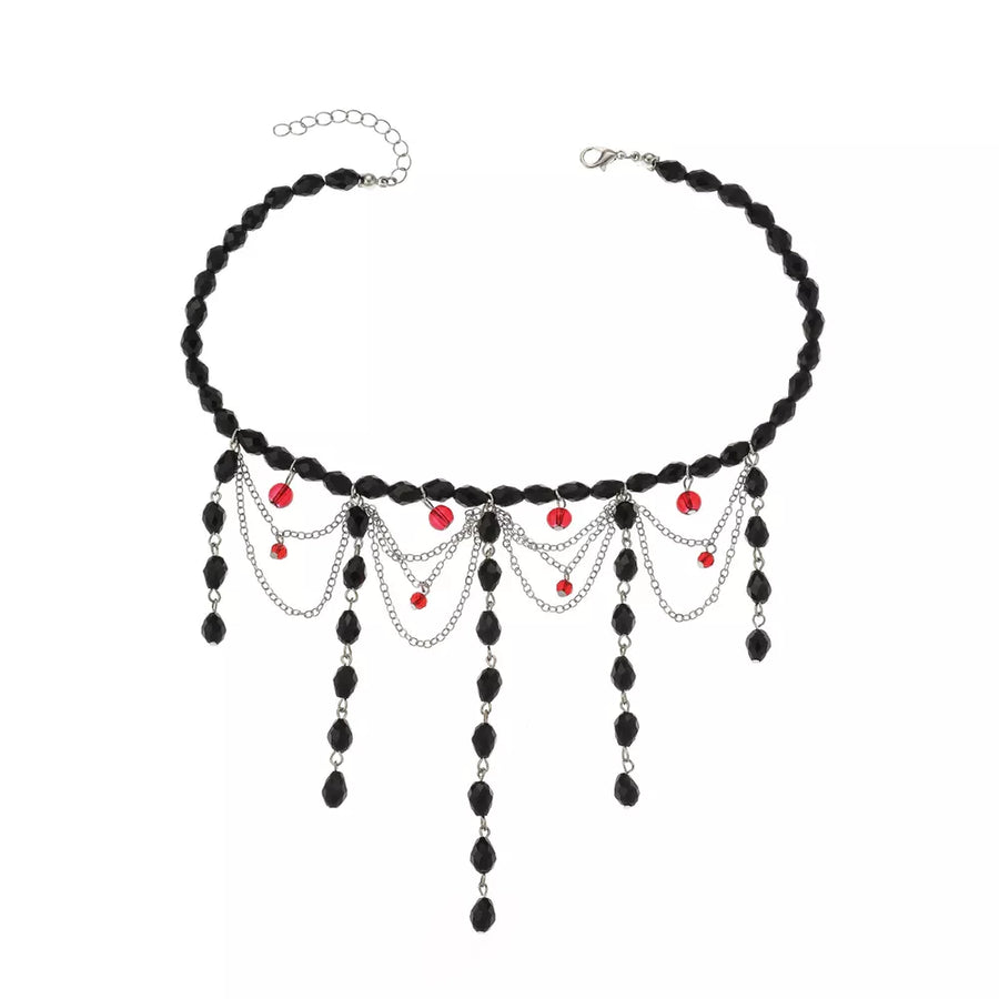 necklace in red with beaded and choker