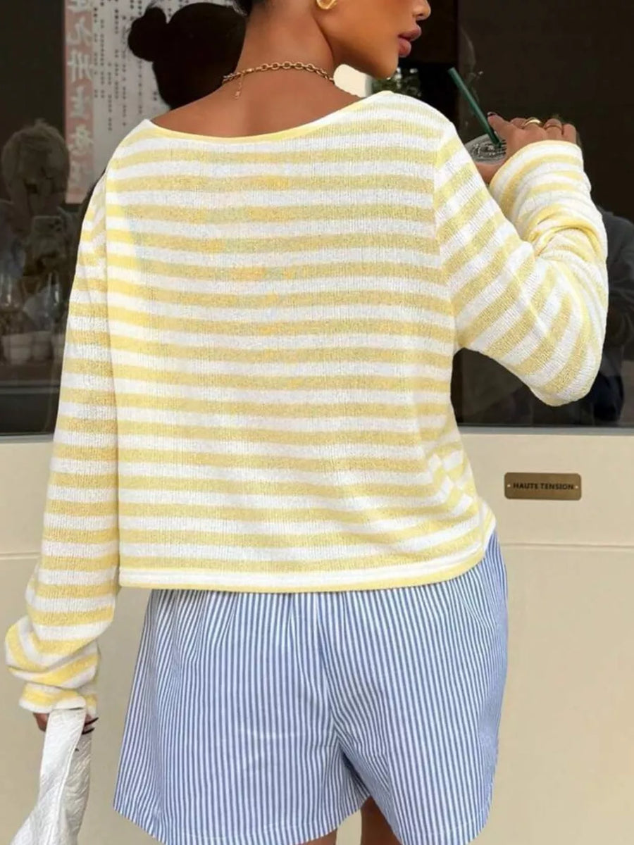 Light Blue t-shirt with ribbed cuffs and long sleeve