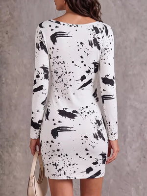 bodycon dress in gold with ruched and mini