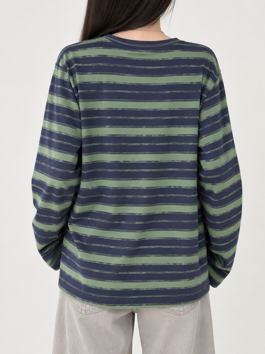 ivory t-shirt with pullover and striped