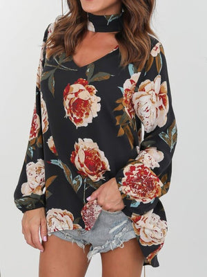 Eggshell blouse with tunic-length and pullover