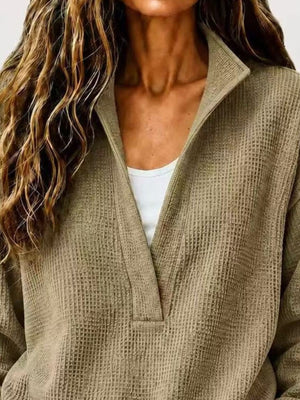 Gray sweatshirt with pullover and waffle-knit