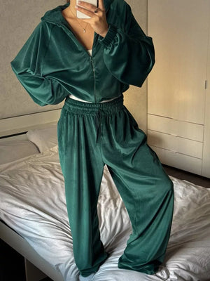 lounge set in Black with drawstring and Top: hip-length, Bottom: full-length