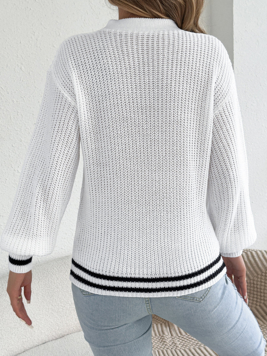 Burgundy pullover sweater with hip-length and pullover
