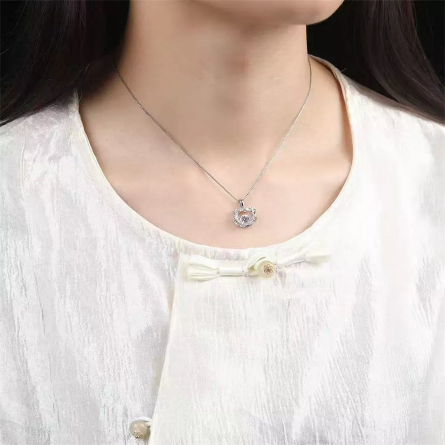 clear necklace with platinum-plated and null