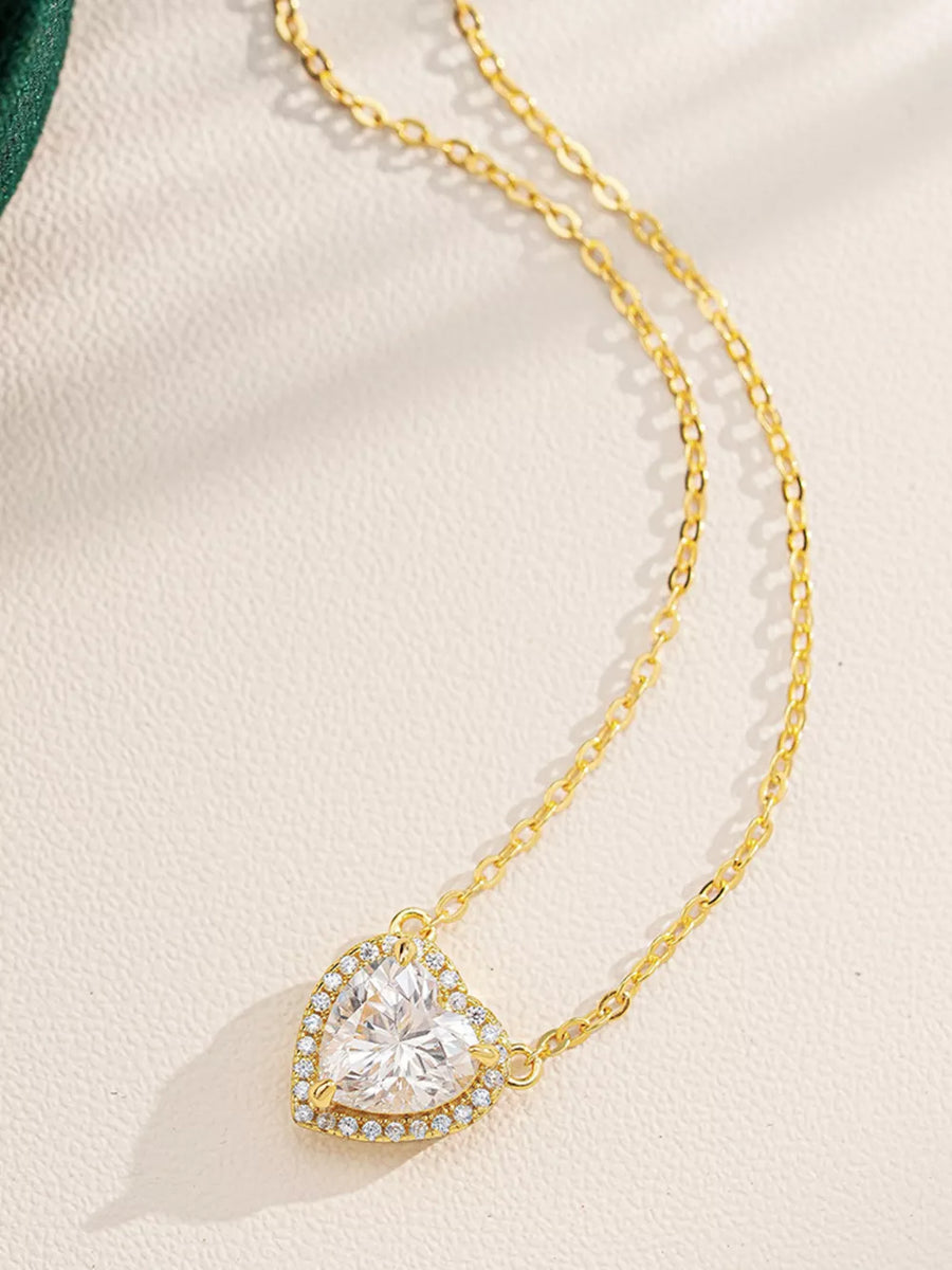 18K Gold-Plated,925 sterling silver,Moissanite Carat weight: 2ct Care instructio necklace in clear with delicate silhouette