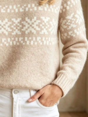 classic crewneck sweater in Apricot with crew neck