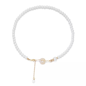 necklace in ivory with synthetic pearls and choker