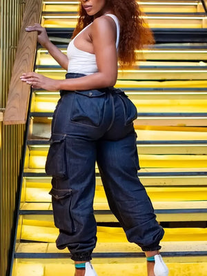 55% cotton, 31% polyester, 12% viscose, 2% elastane Care instructions: Machine w cargo jeans in Blue with relaxed silhouette
