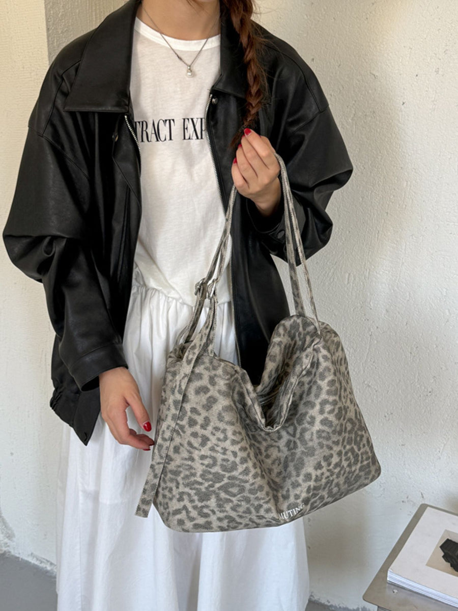 tote in Black with leopard and shoulder strap