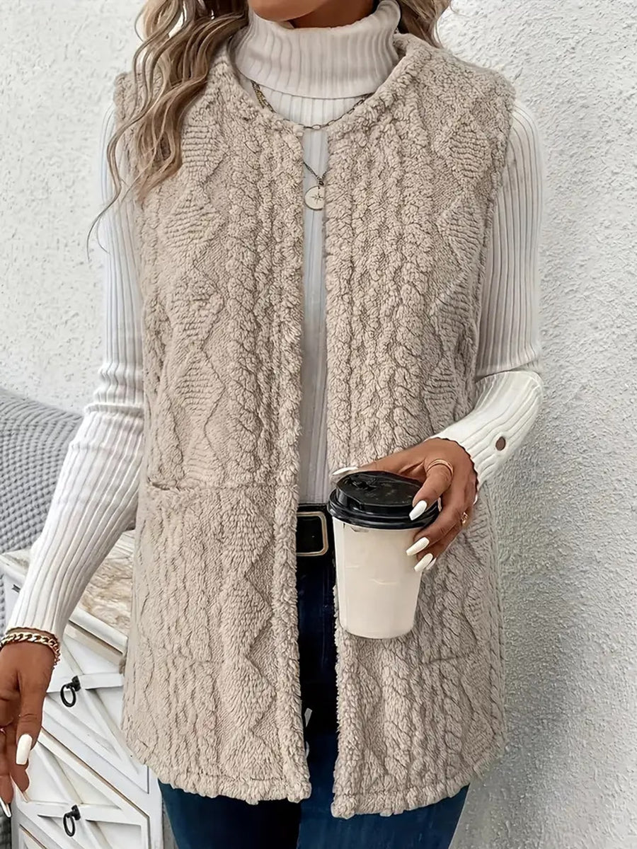 camel vest with geometric and round neck