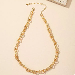 18K Gold-Plated,Alloy Care instructions: Avoid wearing during exercise, as sweat necklace in gold with chain silhouette
