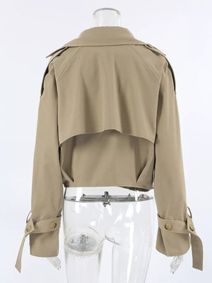 trench coat in Khaki with notch lapel and long sleeve