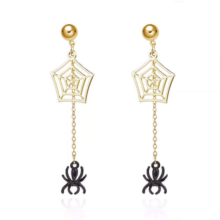 earrings in Gold with geometric and drop design