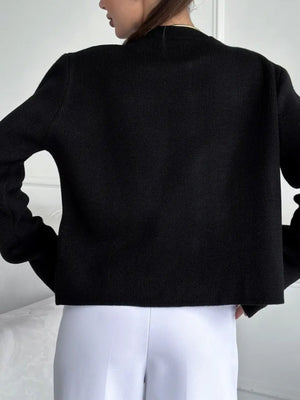 ivory cardigan with stretch and short sleeve