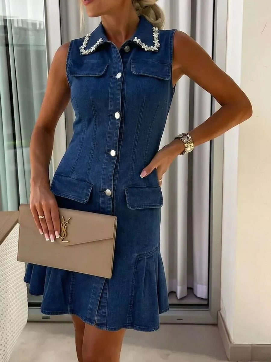 95%cotton, 5%spandex Care instructions: Machine wash cold shirt dress in Dark Blue with A-line silhouette