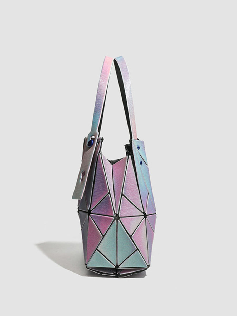 handbag in Green with geometric and iridescent finish