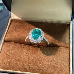 925 sterling silver, Emerald Care instructions: Avoid wearing during exercise, a ring in silver with jewelry silhouette