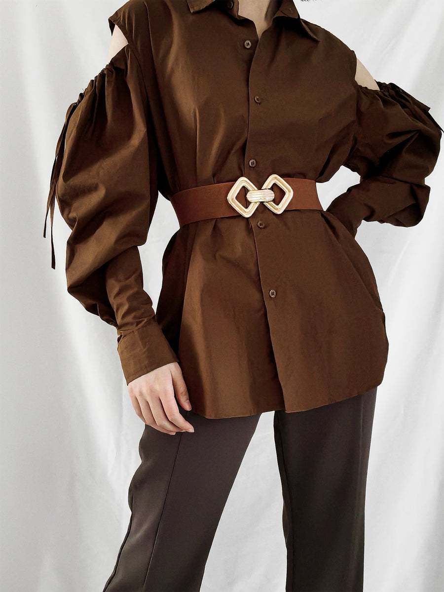 Brown elasticated waist belt with geometric gold buckle