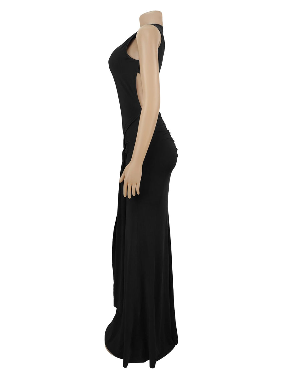 black bodycon dress with stretch and sleeveless
