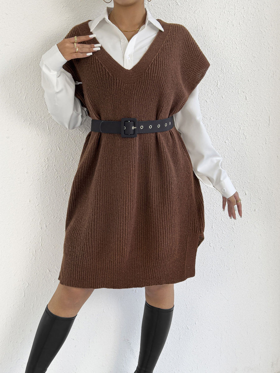 sweater vest in Coffee with oversized and tunic-length