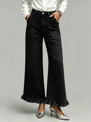 jeans in black featuring pocketed and wide-leg fit