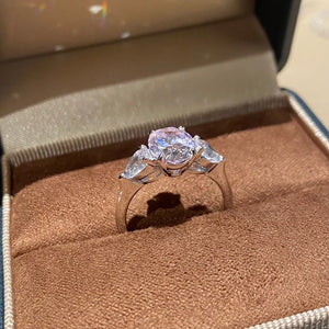 925 Sterling Silver Oval Cut Diamond Ring in silver with oval cut diamond