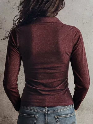 Black slim t-shirt with collared