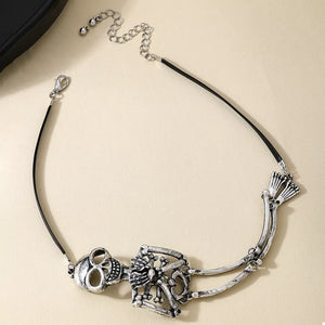 ACCESSORIES in Silver Suit with skull motif and 2-piece set