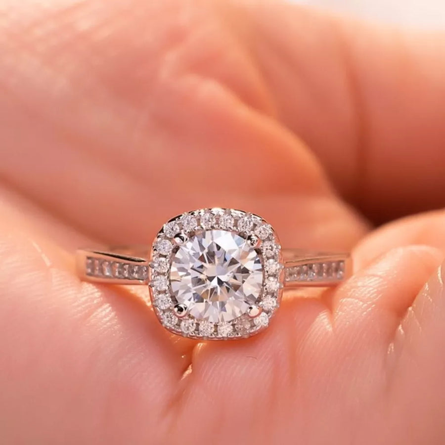 silver ring with pavé band and null