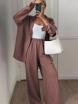 minimalist two-piece set in Apricot with collared
