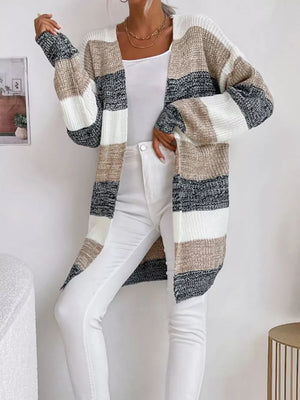 Grey cardigan with thigh-length and open-front
