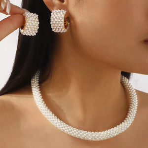 Style A choker Jewelry Set with not applicable