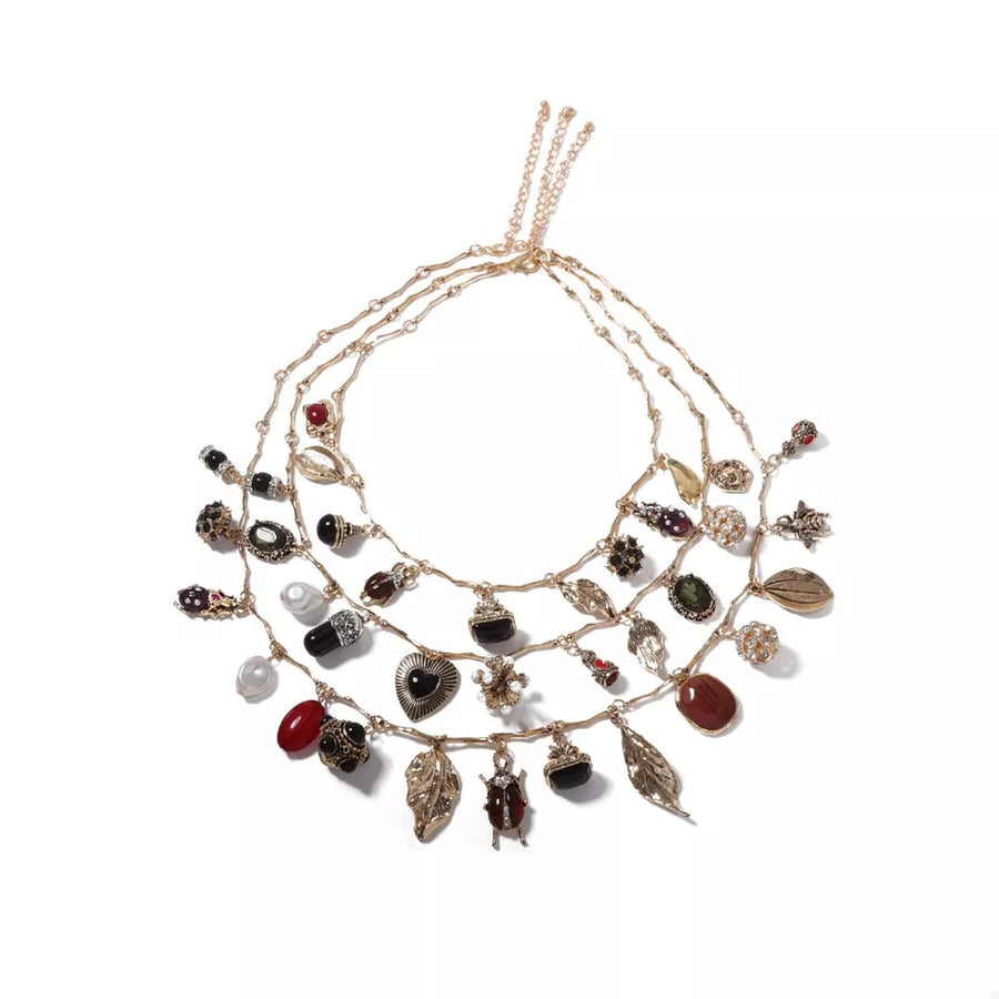 18K Gold-Plated,Resin,Zinc alloy Care instructions: Avoid wearing during exercis necklace in black with regular silhouette