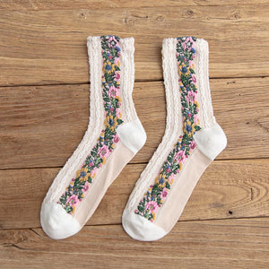 cotton Imported Size & socks in white with fitted silhouette