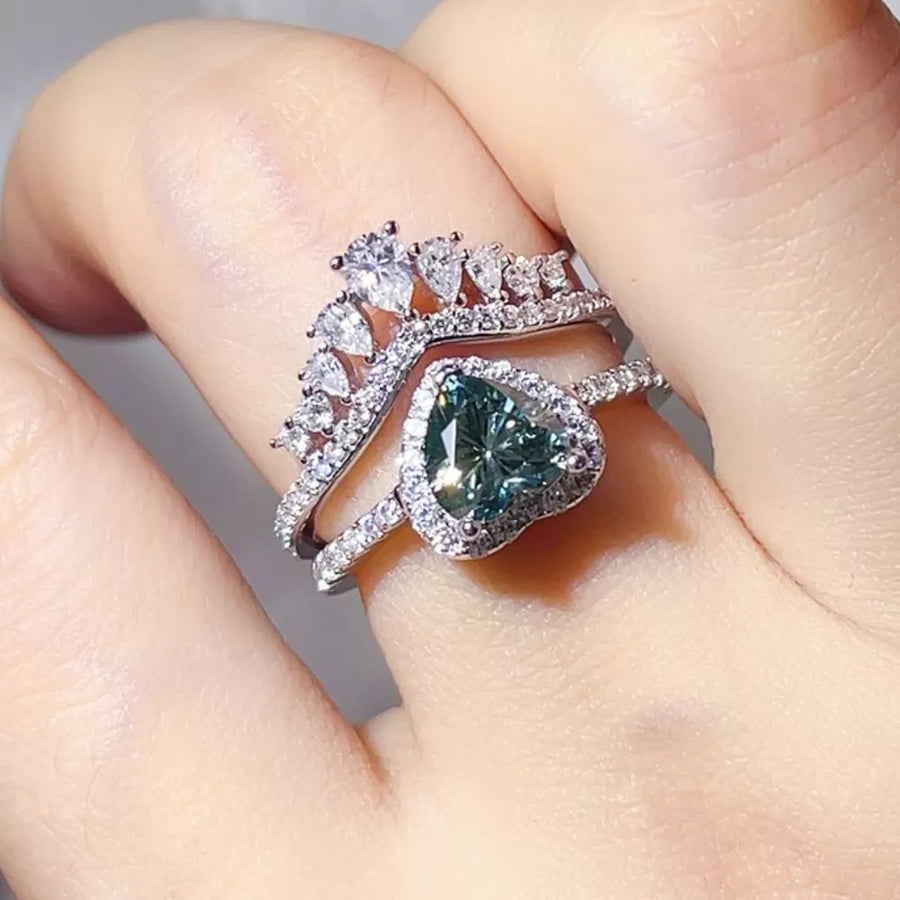 Turquoise with 2 Carat Heart-shaped Crown 925 Sterling Moissanite Ring Set