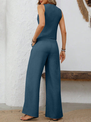 Peacock Blue linen vest and palazzo pants set with pockets, shown from the back.