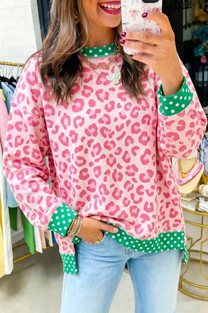light pink sweatshirt with leopard-print and round neck