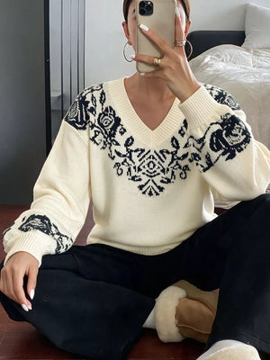 classic pullover sweater in Apricot with v-neck
