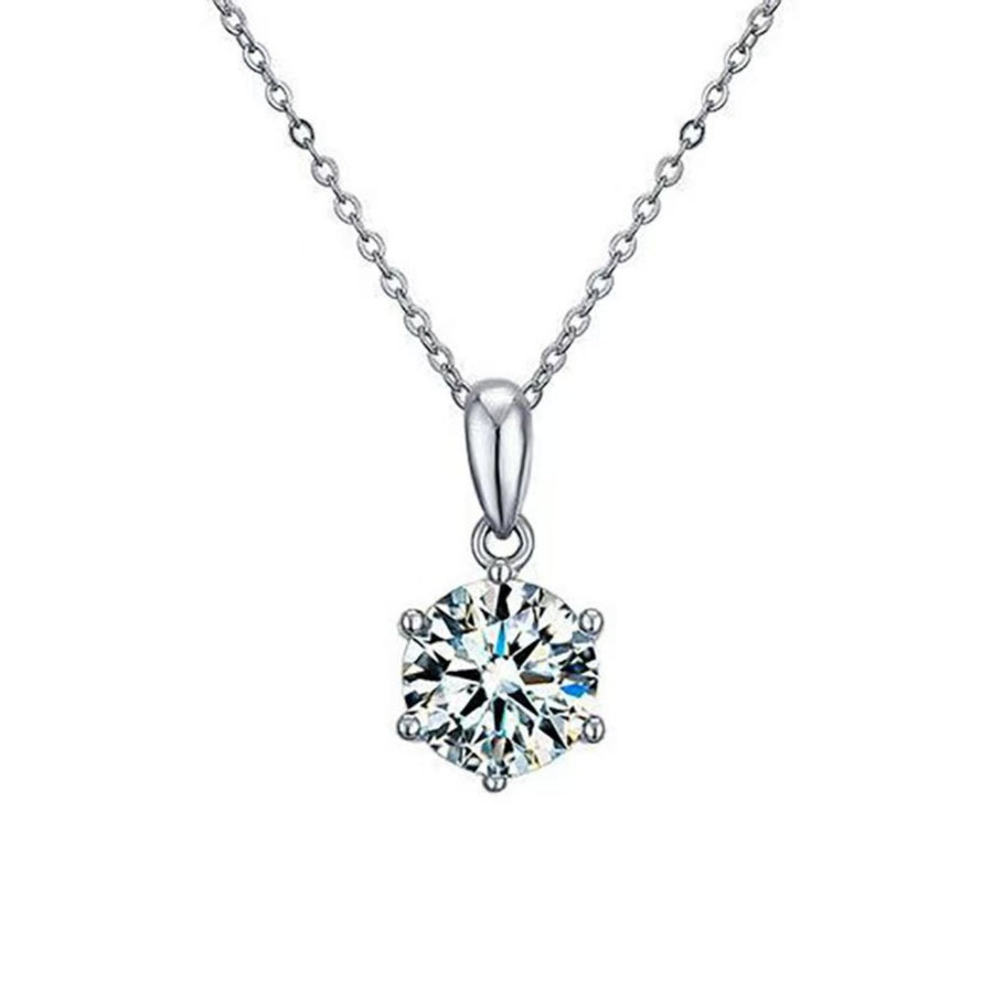 1 Carat 925 Necklace in clear with moissanite stone