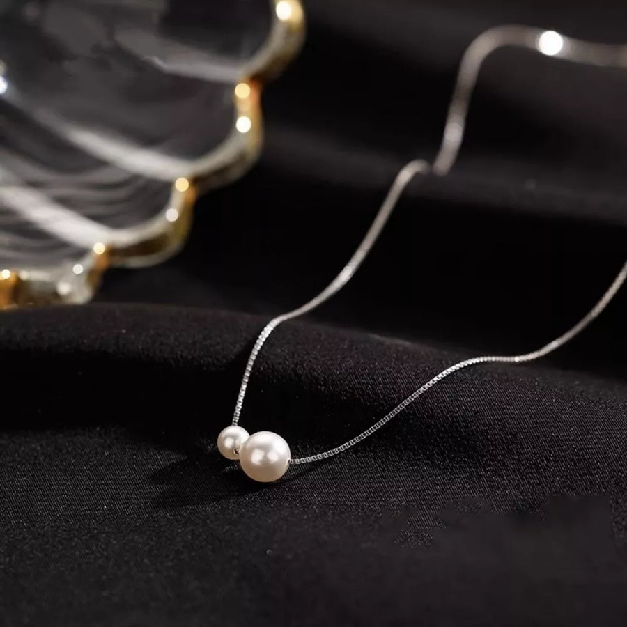 Synthetic Pearl,925 sterling silver Care instructions: Avoid wearing during exer necklace in white with straight silhouette