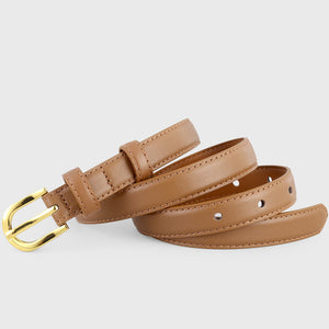 Caramel leather belt with golden buckle, casual accessory