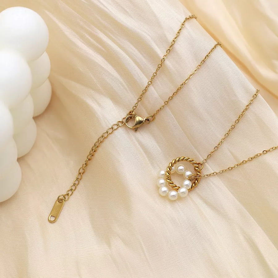 Synthetic Pearl,18K Gold-Plated,Stainless Steel Care instructions: Avoid wearing necklace in ivory with regular silhouette