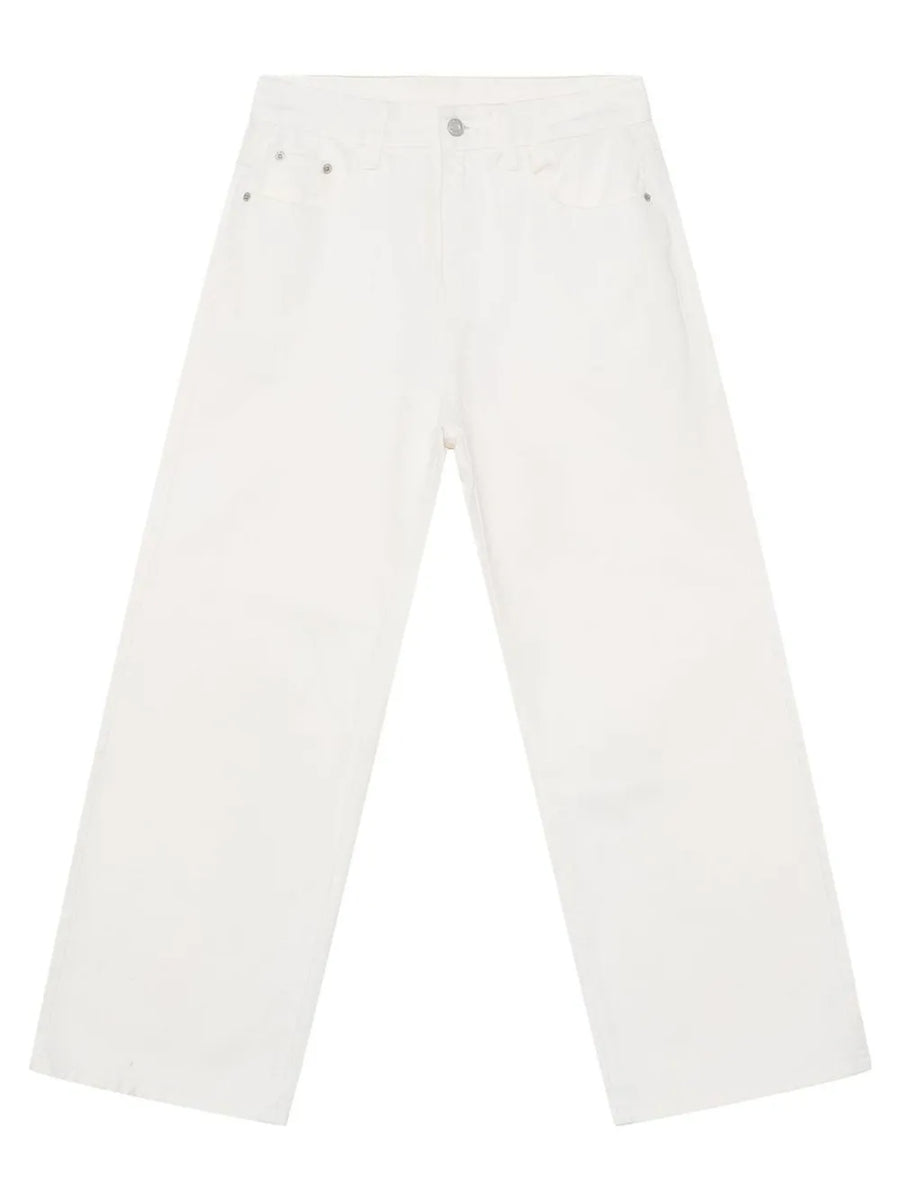White 100% cotton jeans with a flowing fit and wide leg.