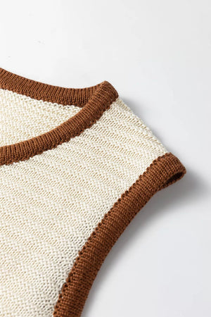 sweater vest in brown