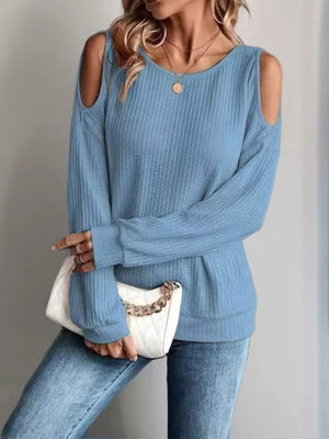 black t-shirt with stretch and long sleeve
