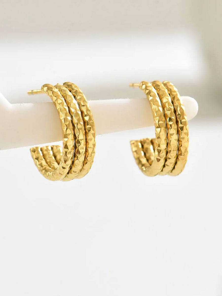 18K Gold-Plated,Stainless Steel Care instructions: Avoid wearing during exercise earrings in gold with hoop silhouette