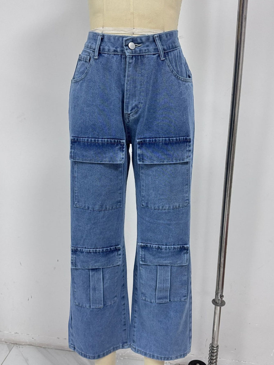wide-leg jeans in light blue with pocketed and full-length