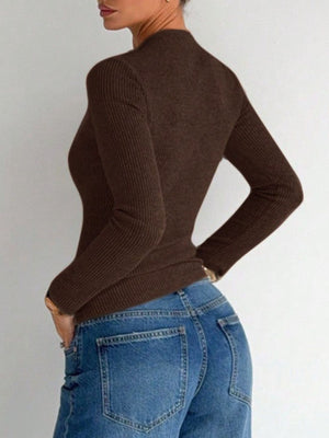 Chocolate t-shirt with hip-length and pullover