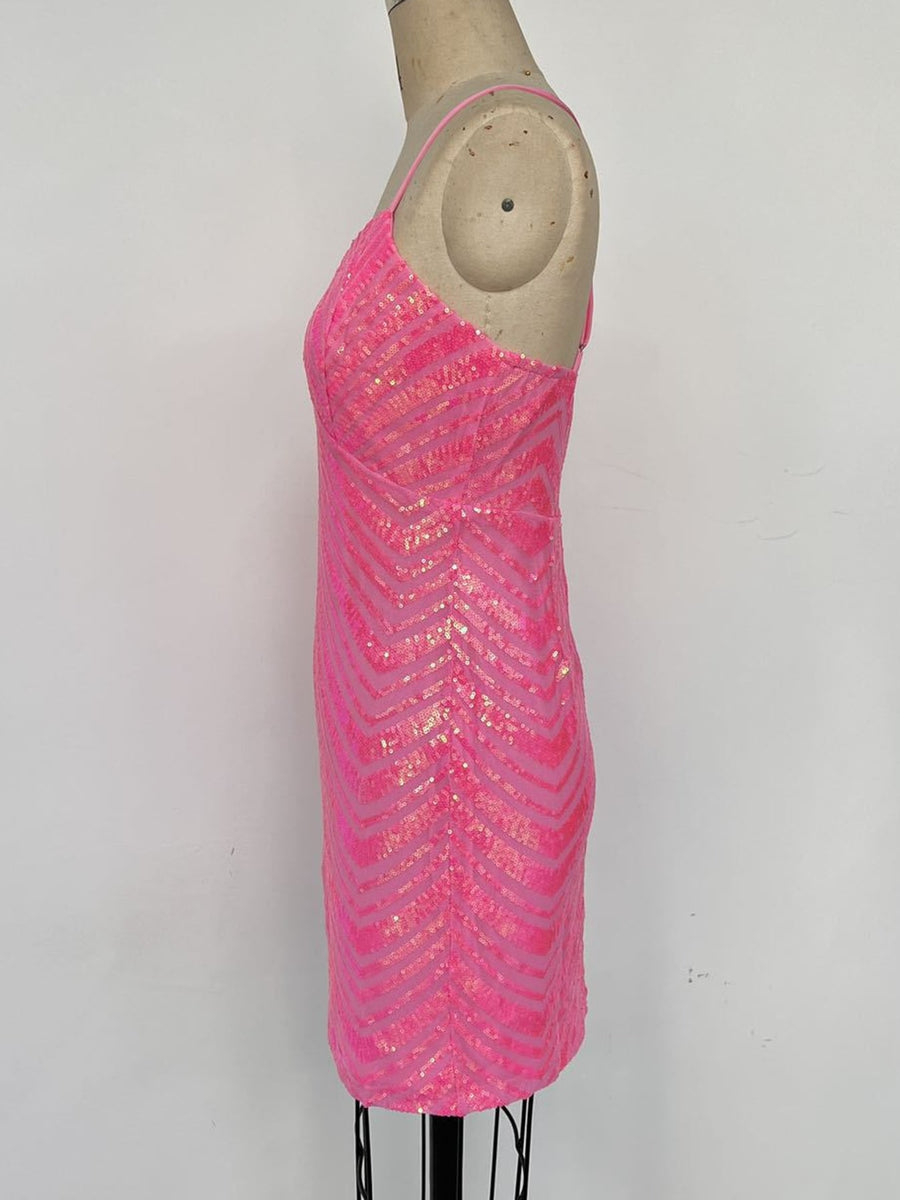 bodycon dress in Purple with geometric and sequin